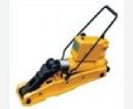 點擊查看詳細信息<br>標題：YQB-245型液壓起拔道機 閱讀次數(shù)：1785