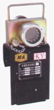 點(diǎn)擊查看詳細(xì)信息<br>標(biāo)題：DKY-4.8L礦用機(jī)車紅尾燈 閱讀次數(shù)：2828